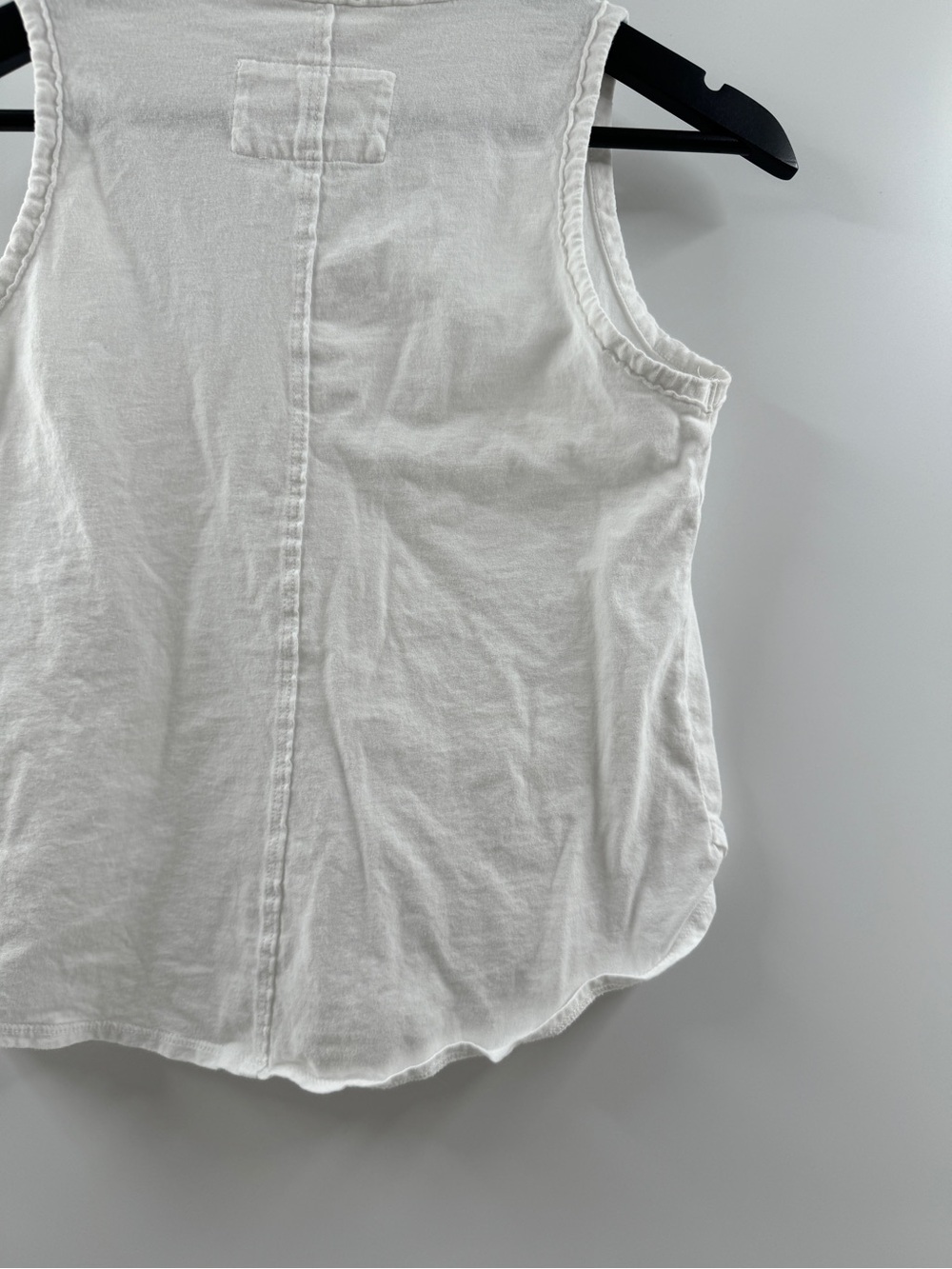 C&C California White V-Neck Tank Top – Women's XS 100% Cotton - Picture 7 of 7